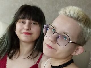 MaudAndAinsley's Chaturbate live cam girls Profile Image